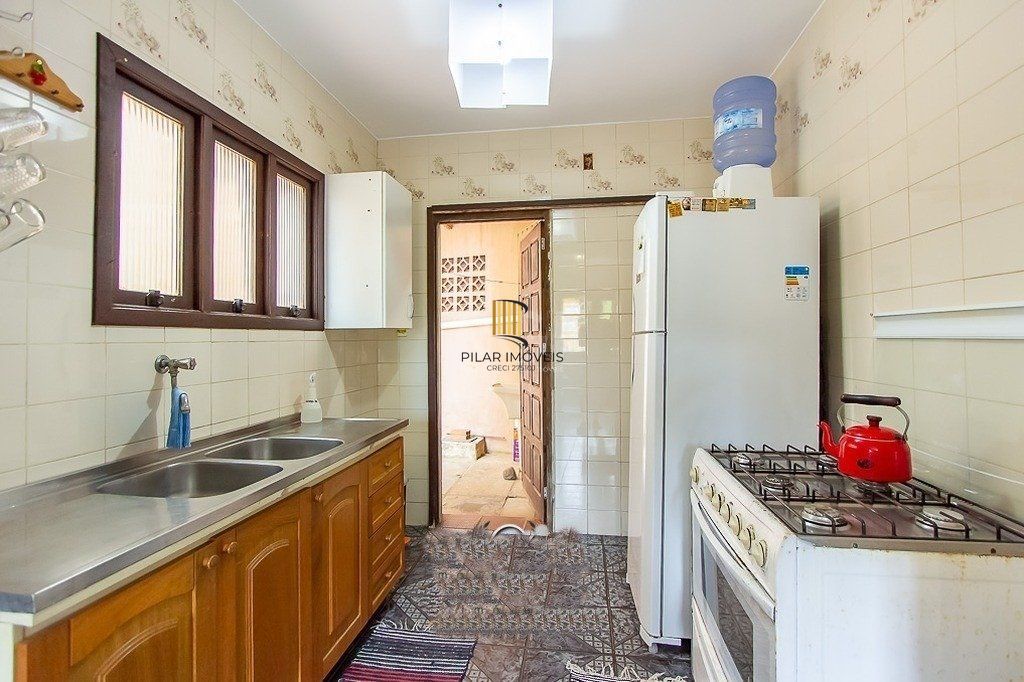 Apartamento para Venda - 94m², 3 dormitórios, sendo 1 suites, 2 vagas - Praia da Cal