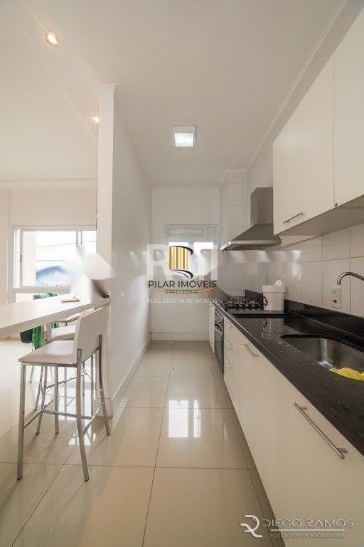 Apartamento para Venda - 56.82m², 2 dormitórios, sendo 1 suites, 1 vaga - Alto Petrópolis
