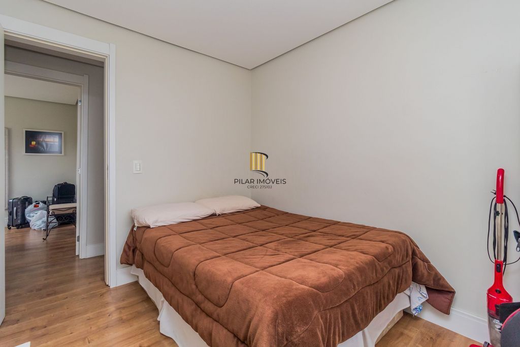 Apartamento 3 dormitórios no bairro Partenon