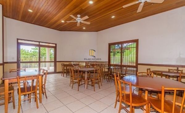 Casa em condomínio no bairro Santo Antômnio de 4 dormitórios e 2 vagas