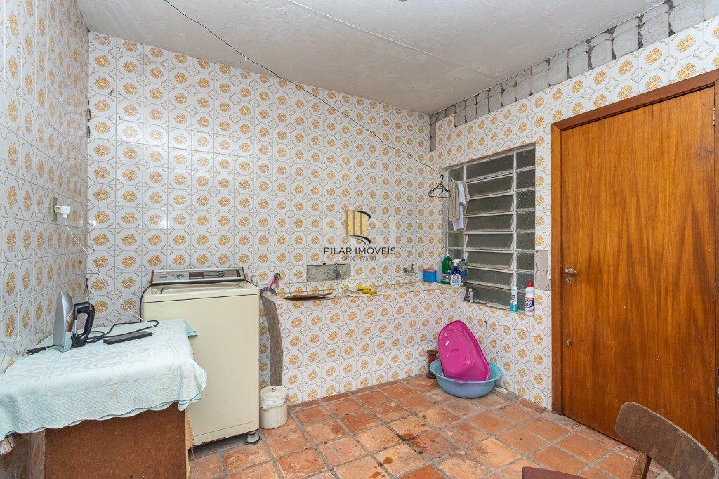 Casa no bairro Petrópolis de 3 dormitórios