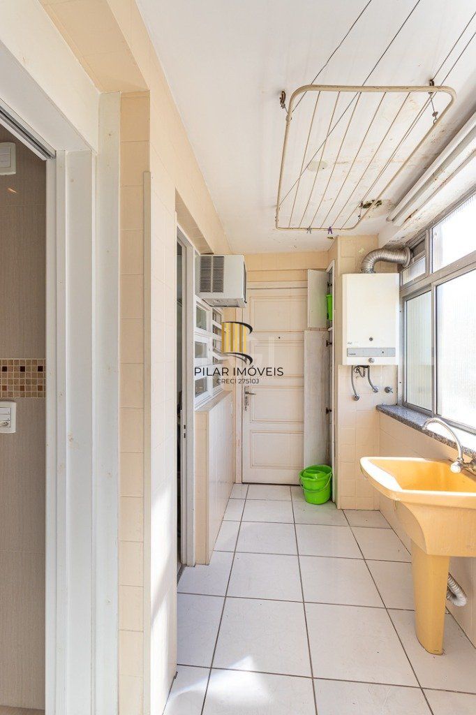 Apartamento Menino Deus de 3 dormitórios e vaga