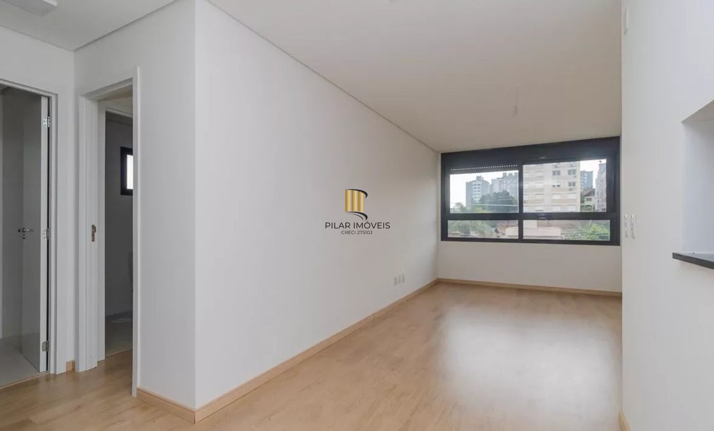 Apartamento NOVO no bairro Cristal de 2 dormitórios e vaga DESOCUPADO