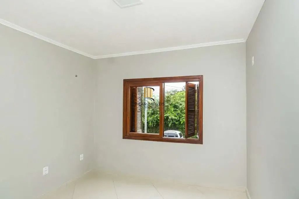 Casa 3 dormitórios no bairro Mário Quintana