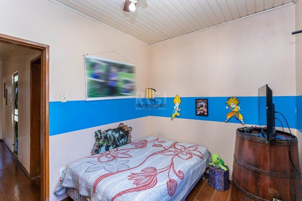 Casa para Venda - 143.32m², 3 dormitórios, sendo 1 suites, 5 vagas - Parque Santa Fé