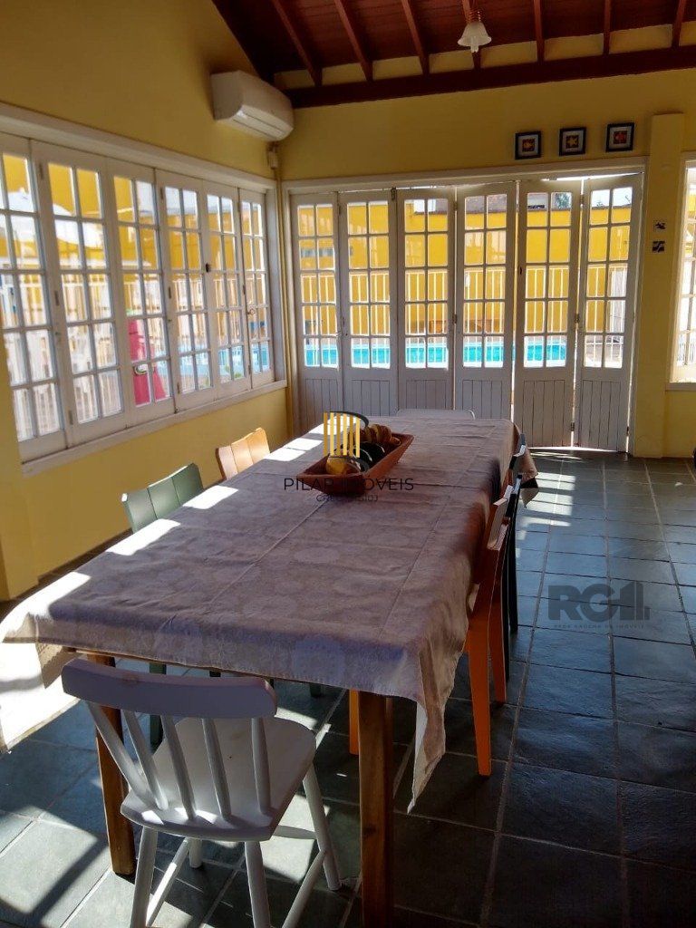 Casa 3 Dormitório(s) Bairro Vila Nova
