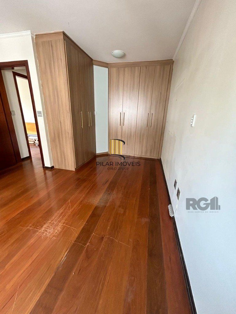 Apartamento 3 dormitórios no bairro Menino Deus