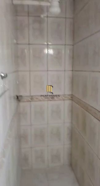 Apartamento no bairro Jardim Lindóia de 2 dormitórios DESOCUPADO