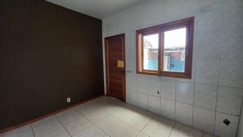 Casa 2 dormitórios no bairro Maria Regina