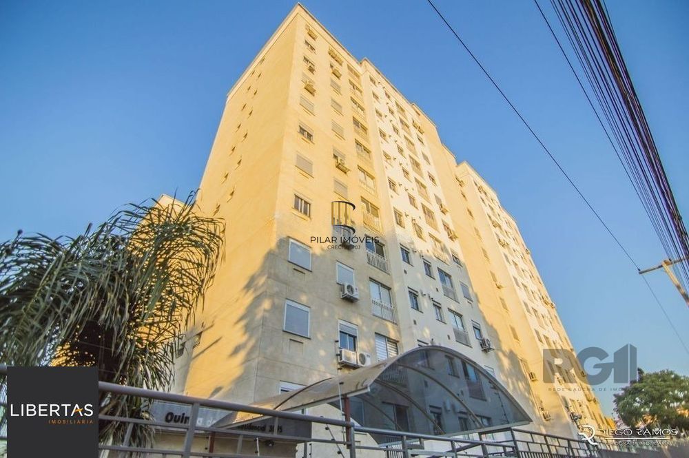 Apartamento de 2 dormitórios, vaga e infra no Jardim Itú