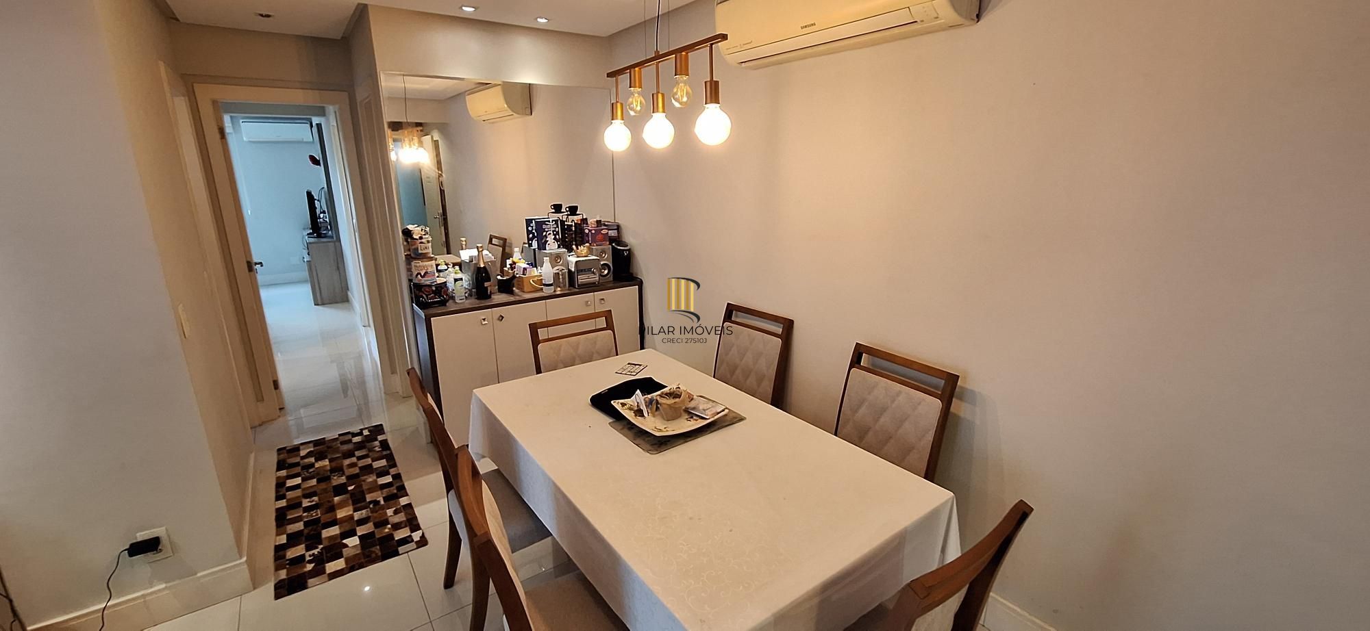 Apartamento 2 Dorm. suíte c/ Closet na Azenha