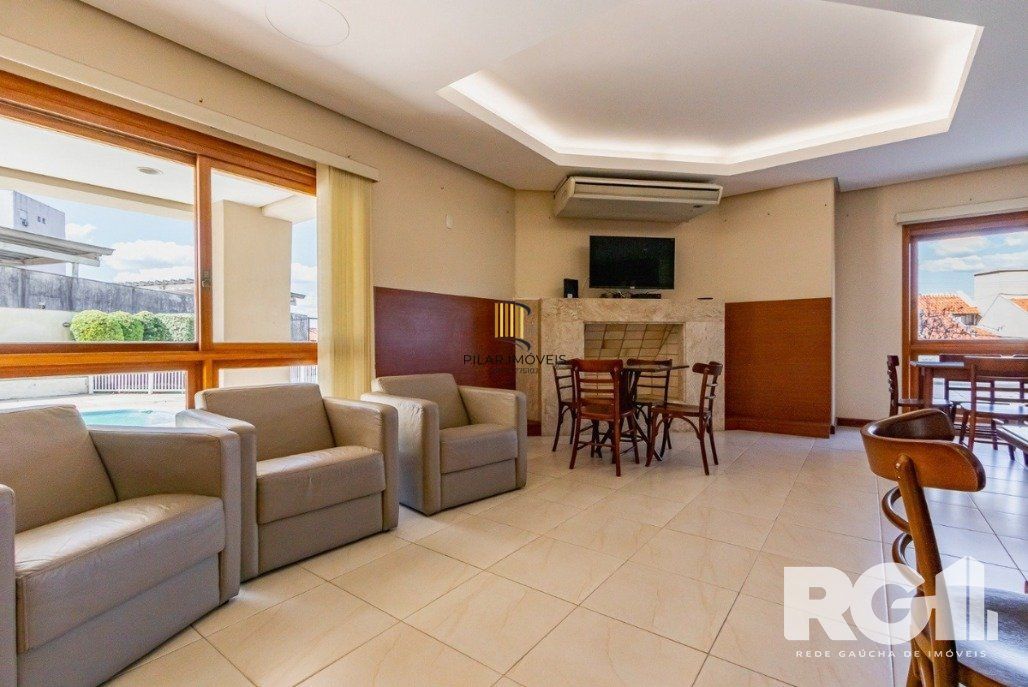 Cobertura duplex no Jardim Sabará de 3 dormitórios e 2 vagas e infra