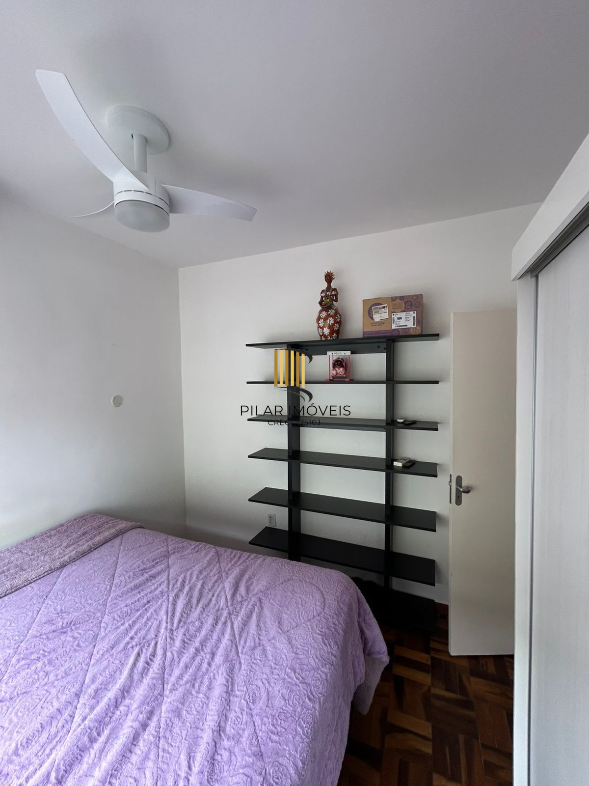 Apartamento no Centro de 1 dormitório MOBILIADO