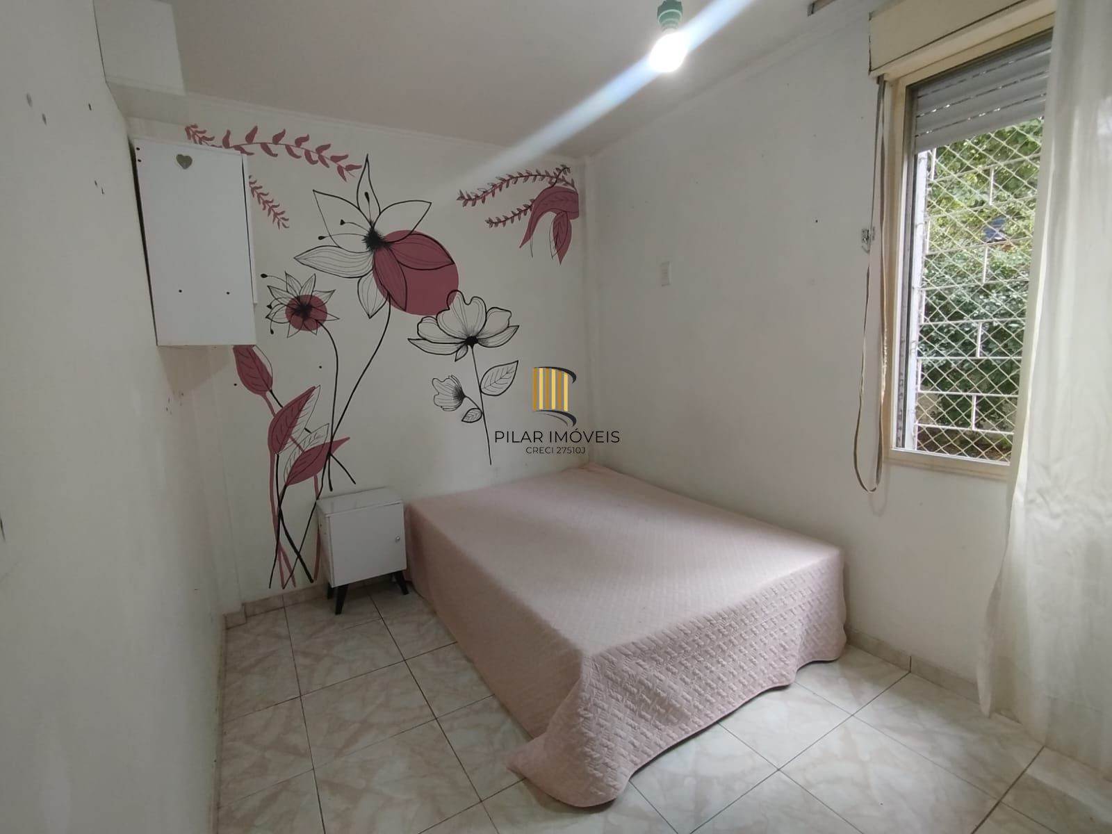 Apartamento no bairro Cristal de 1 dormitório e vaga *rotativa DESOCUPADO