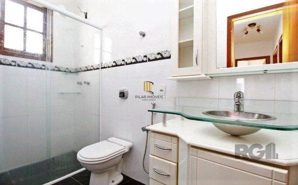 Casa Condomínio Cristal 3 dormitórios  e 3 vagas