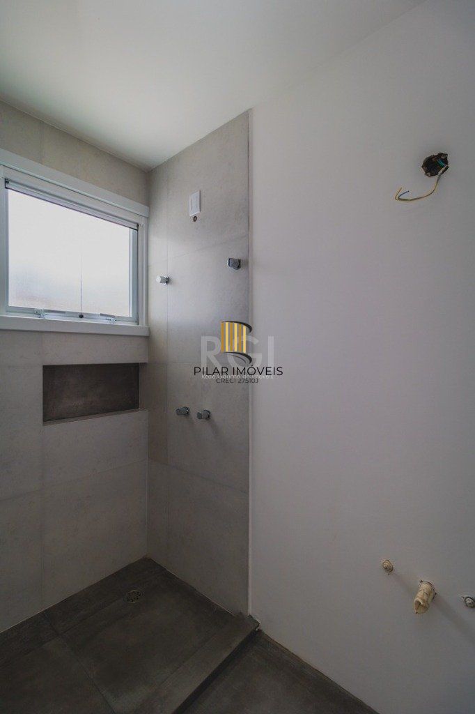 Casa Condominio para Venda - 197m², 3 dormitórios, sendo 3 suites, 4 vagas - Krahe