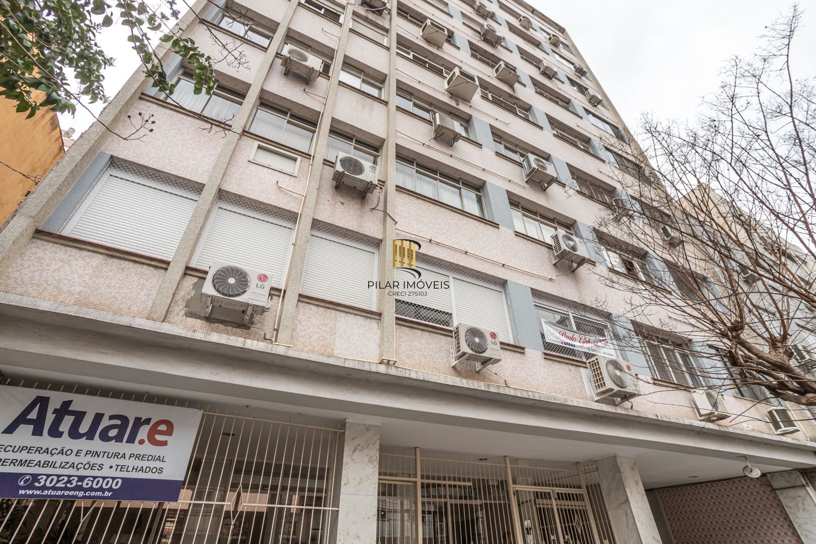 Apartamento no Centro de 2 dormitórios e vaga