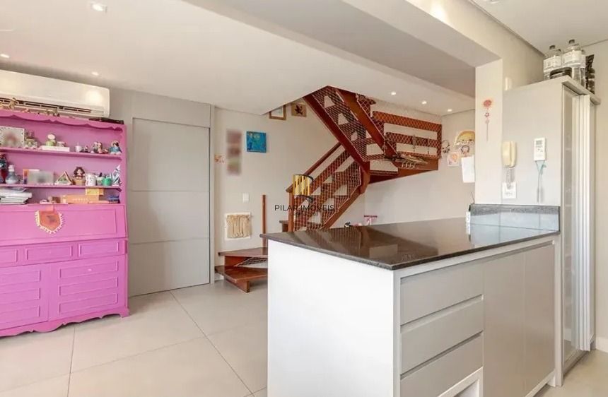 Cobertura no bairro Rio Branco de 3 dormitórios e 2 vagas