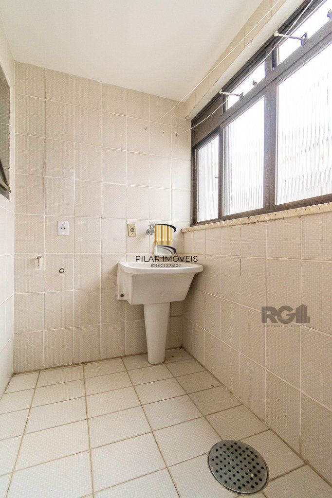 Apartamento no bairro Bela Vista de 2 dormitórios e vaga