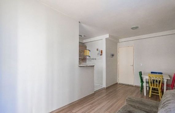 Apartamento de 2 dormitórios, vaga e infra no Jardim Itú