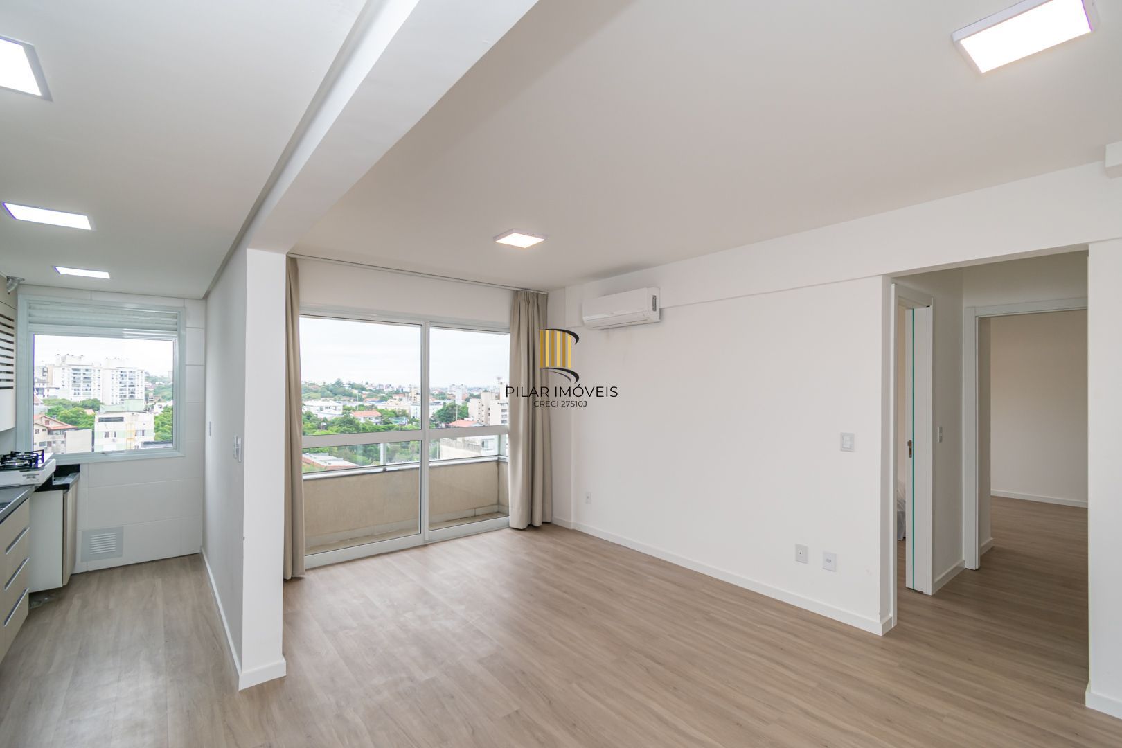 Apartamento de 2 dormitórios, vaga e infra no Passo D'areia - Pilar Imóveis