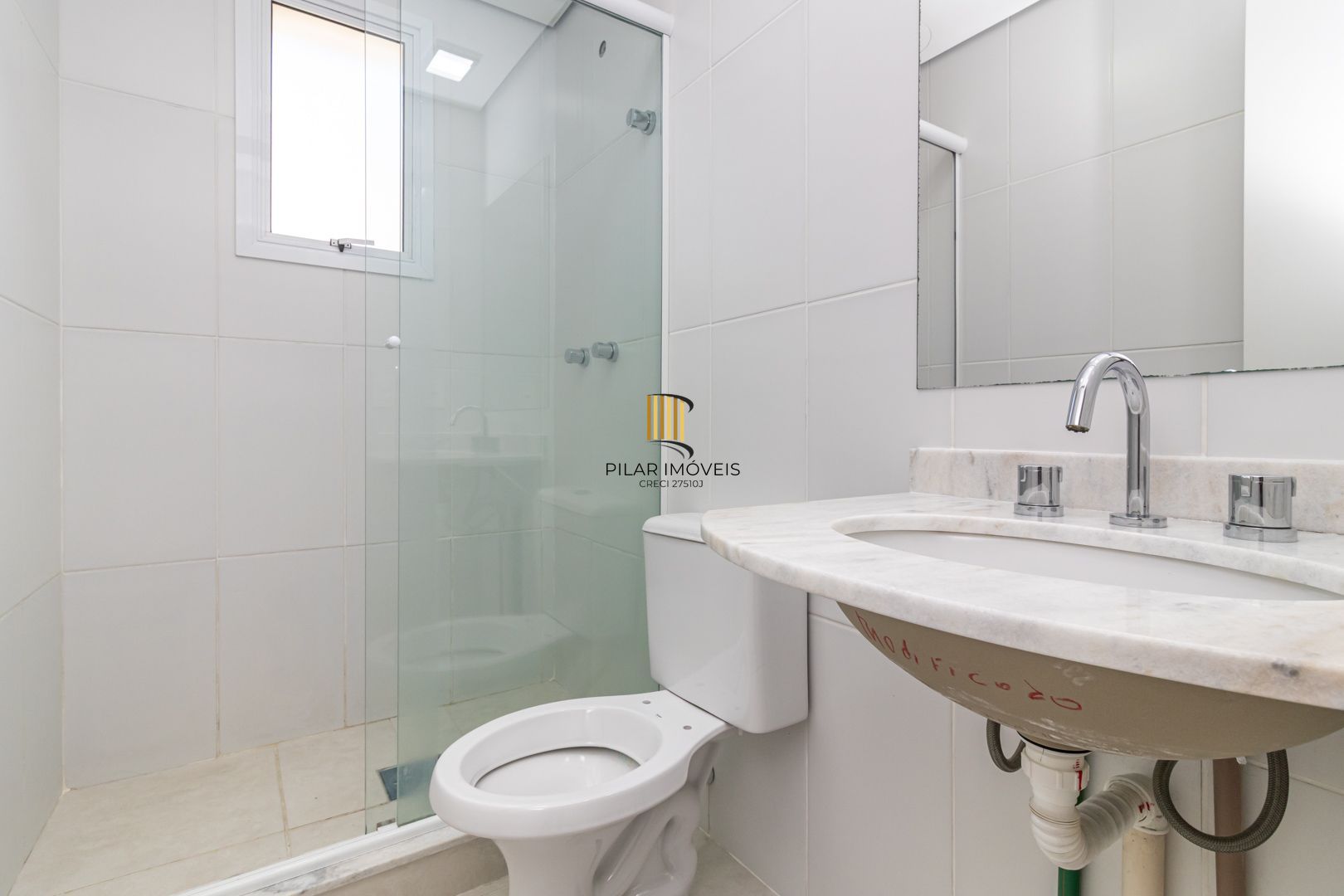 Apartamento no Jardim Botânico de 2 dormitórios e vaga DESOCUPADO