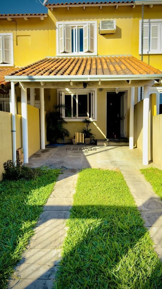 Sobrado 2 dormitórios no bairro Jardim Leopoldina