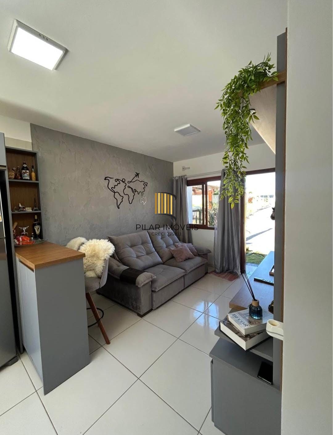 Casa 2 dormitórios no bairro Sítio Paquetá (Itacolomi)