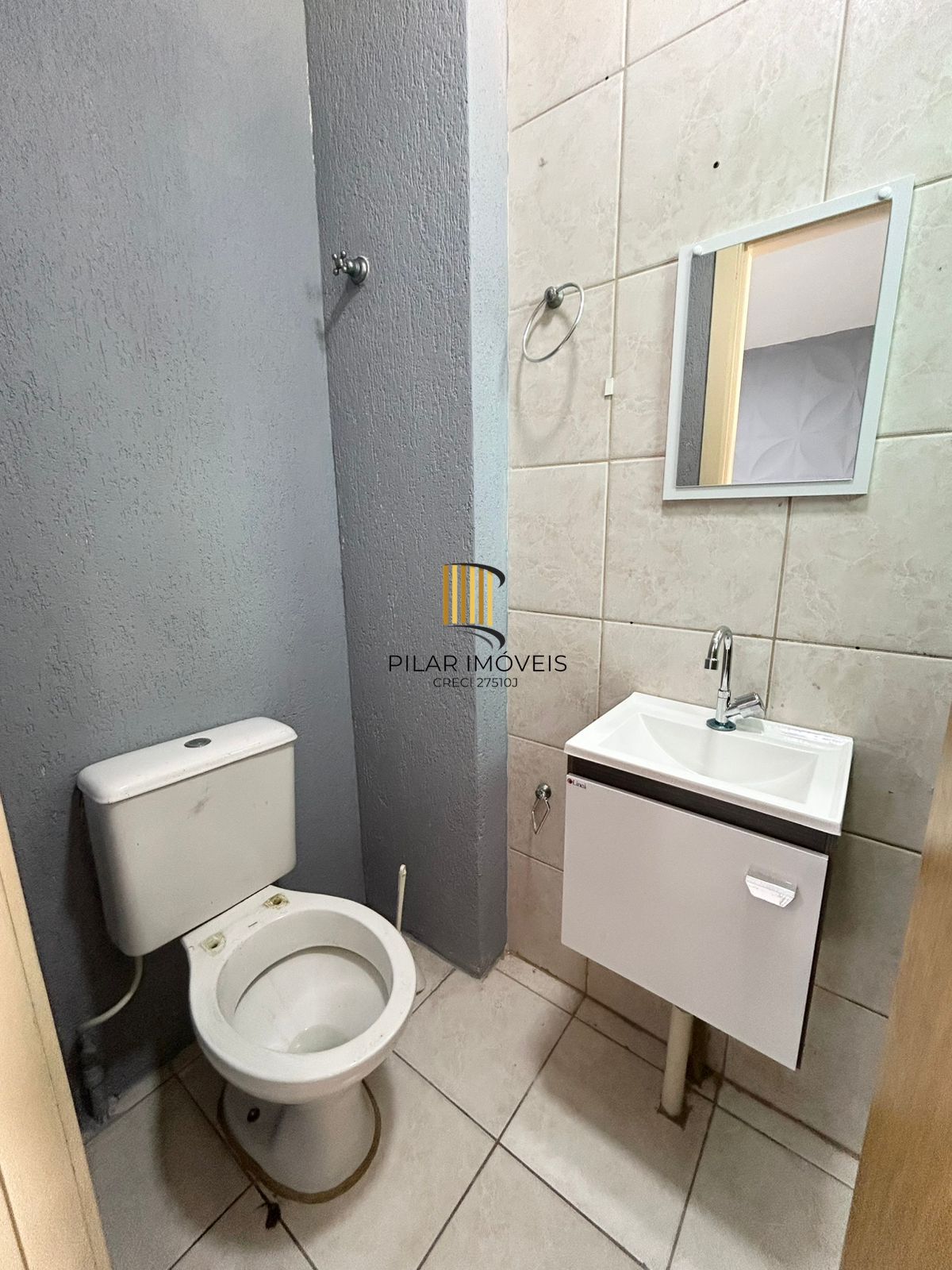 Apartamento de 2 dormitórios e vaga