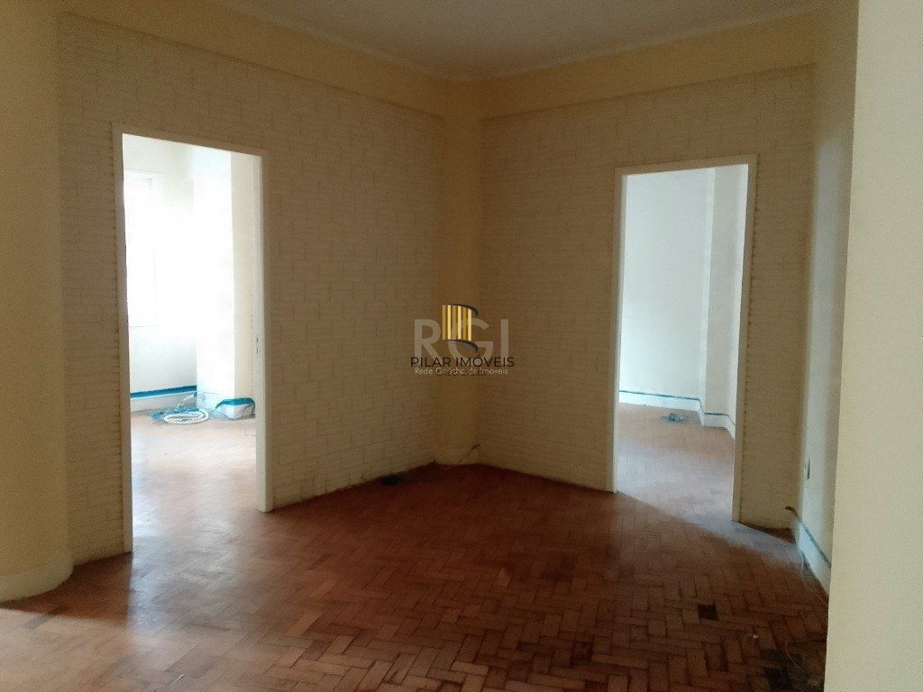 Conjunto/Sala para Venda - 123.42m², 0 dormitórios, Centro