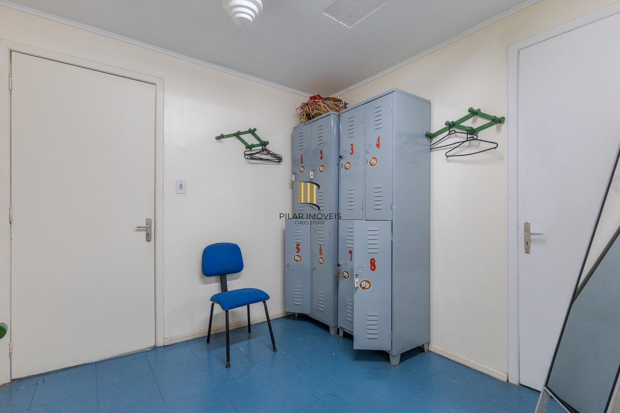 Prédio Comercial no bairro Rio Branco com 912m²