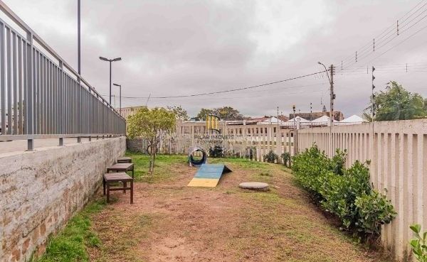 Apartamento no Sarandi de 2 dormitórios vaga e infra
