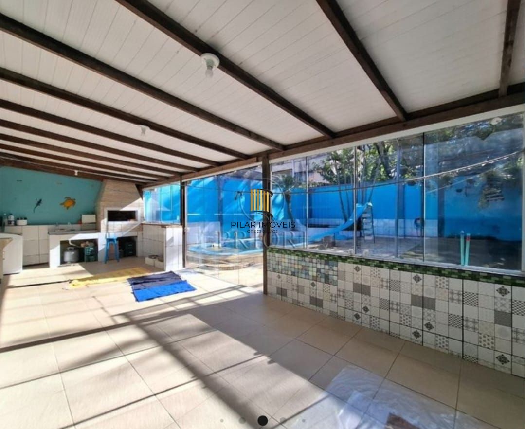 Casa 3 dormitórios no bairro Anchieta