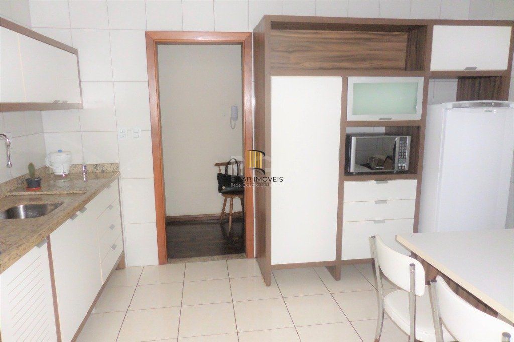 Apartamento 3 dormitórios Menino Deus Desocupado