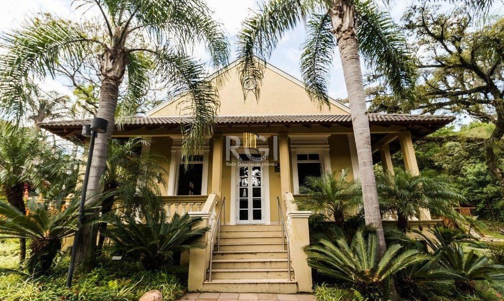 Casa em condomínio no bairro Teresópolis