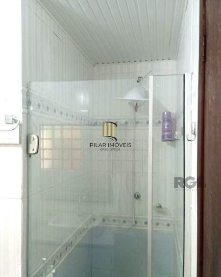 Apartamento de 2 dormitórios e vaga no Jardim Floresta