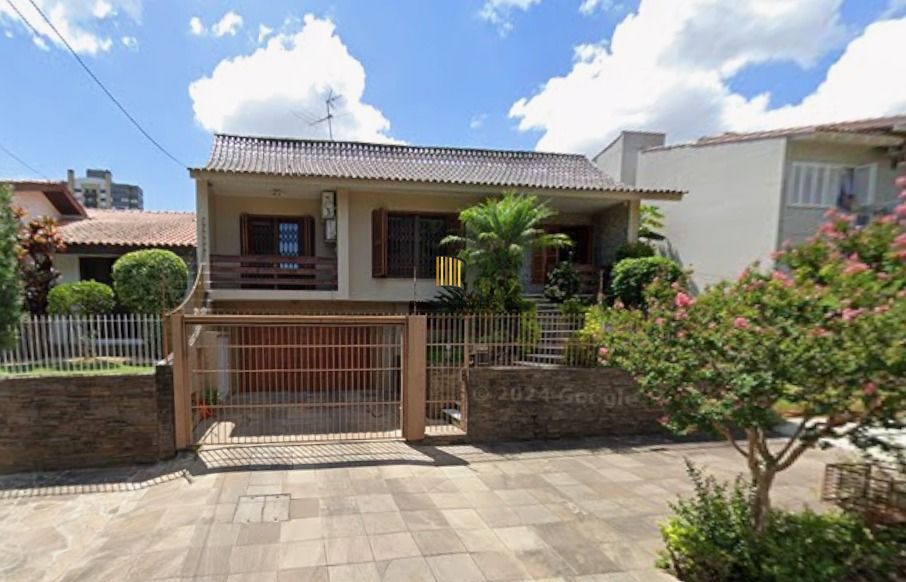 Casa no bairro Jardim Planalto de 3 dormitórios e 3 vagas - Pilar Imóveis