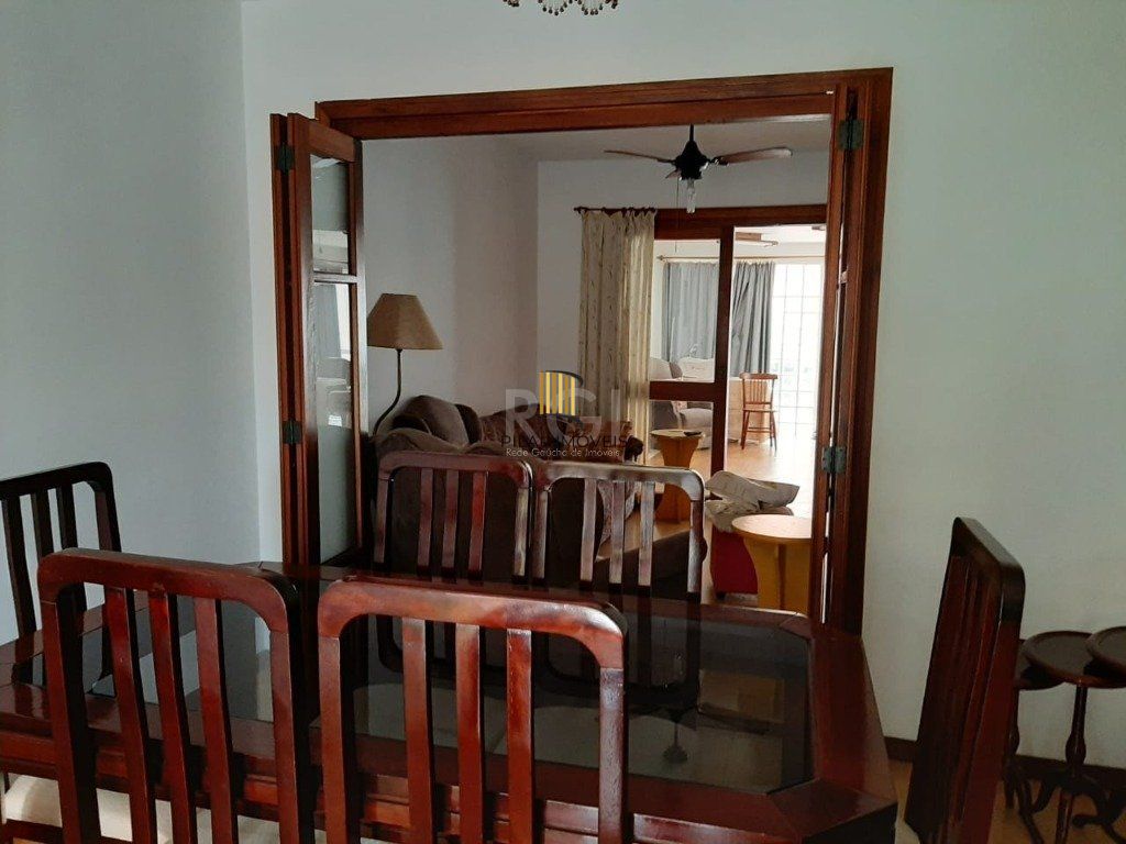 Casa Condominio para Venda - 129.58m², 3 dormitórios, sendo 1 suites, 4 vagas - Cavalhada