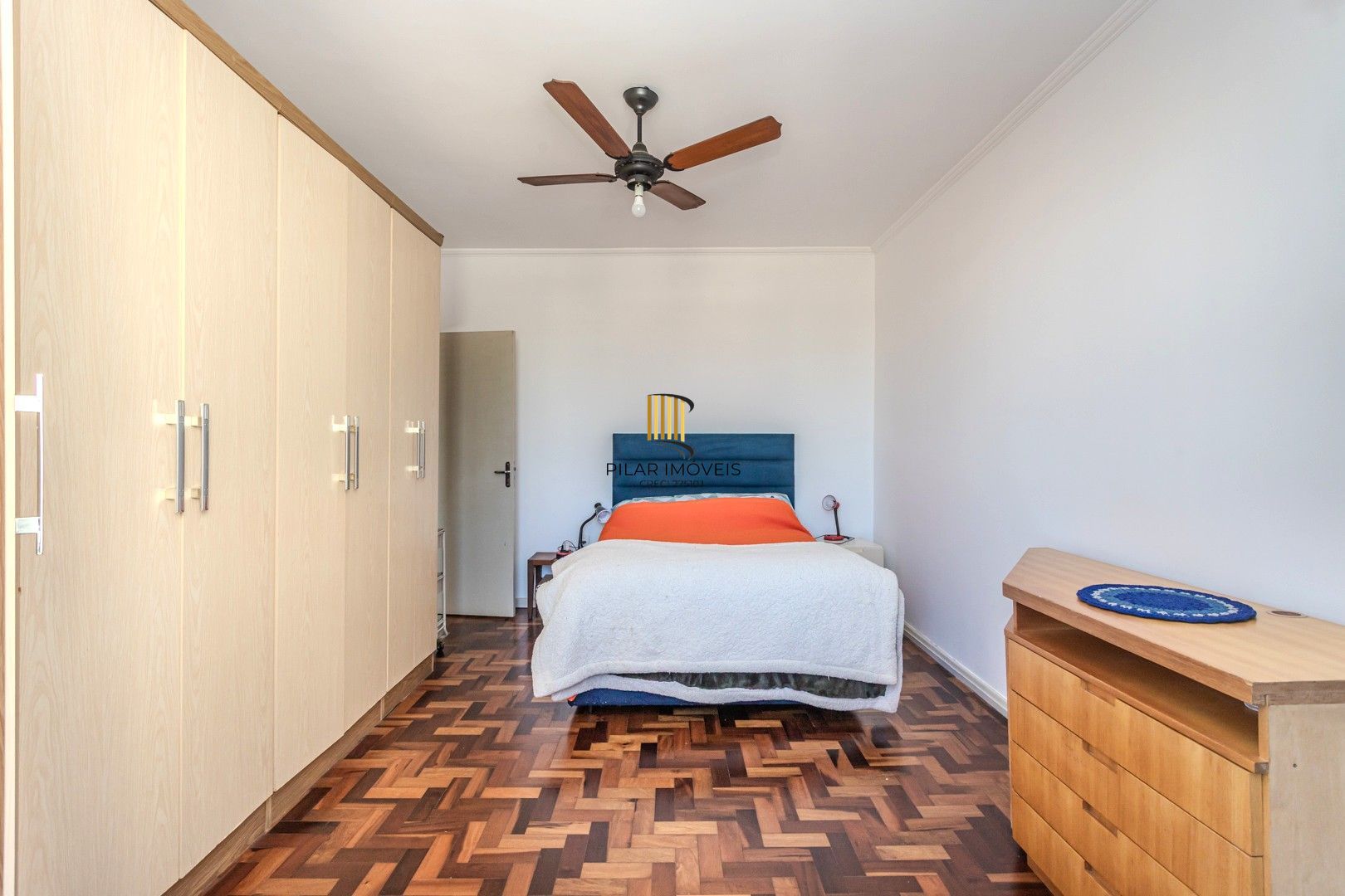 Apartamento no bairro Petrópolis de 3 dormitórios REFORMADO