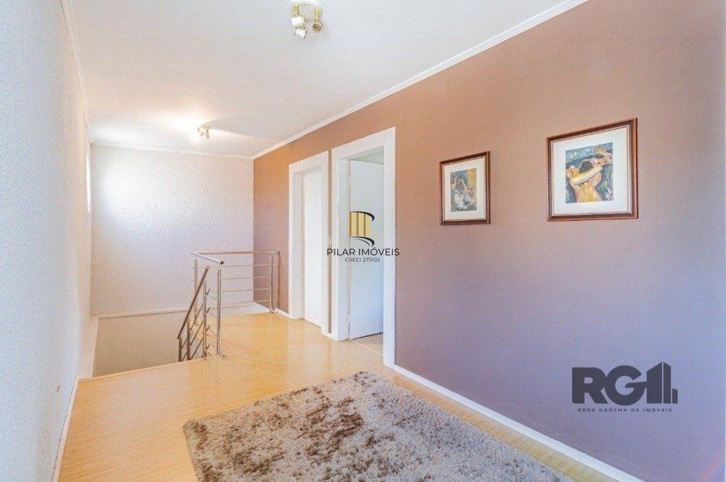 Casa 4 dormitórios no bairro Chácara das Pedras