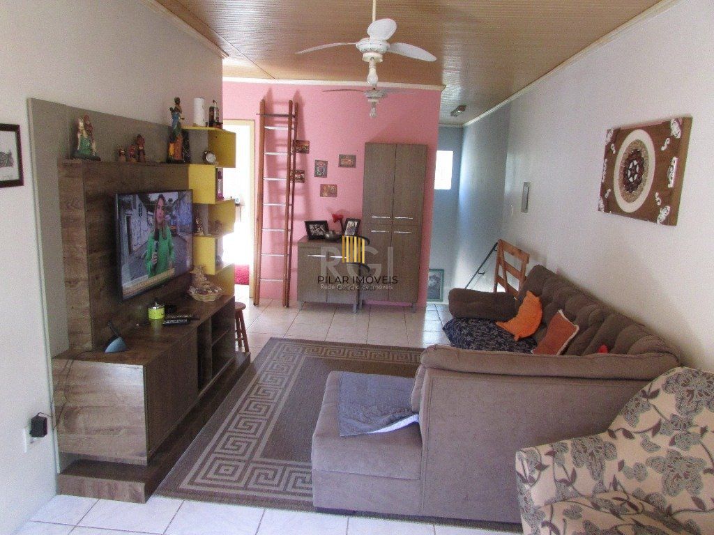 Casa para Venda - 180m², 3 dormitórios, 2 vagas - Jardim Carvalho
