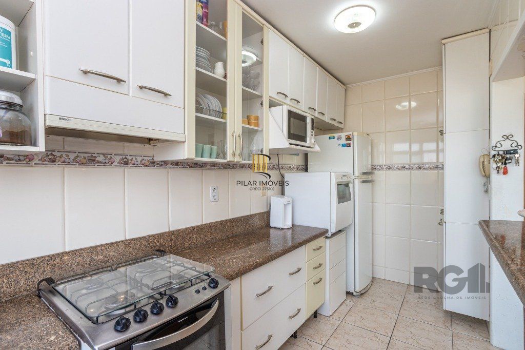 Cobertura no bairro Tristeza de 2 dormitórios e vaga Desocupada