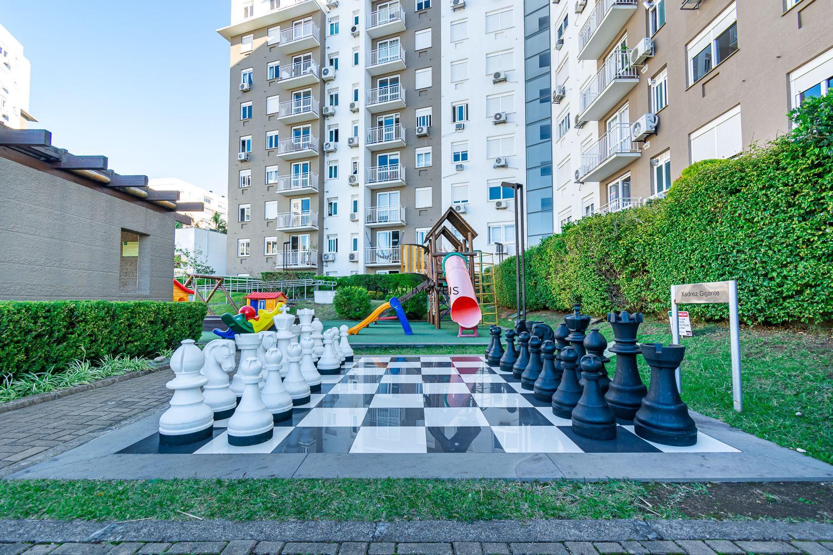 Apartamento 2 dormitórios no bairro Jardim Sabará