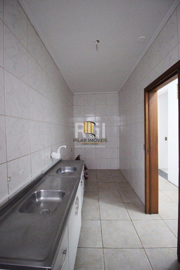 Casa para Venda - 280m², 3 dormitórios, 2 vagas - Petrópolis