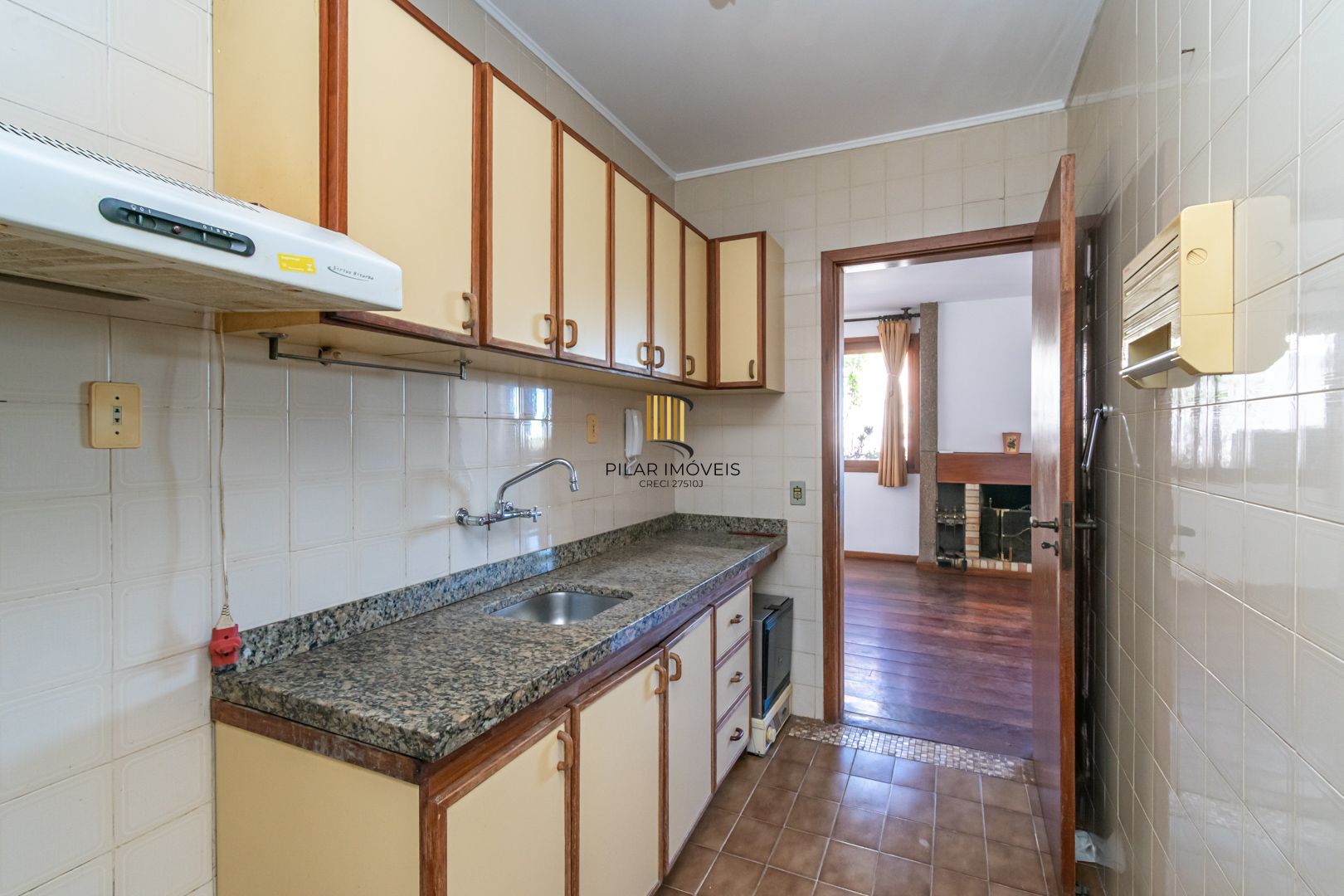 Cobertura 2 dormitórios, 1 vaga - Tristeza