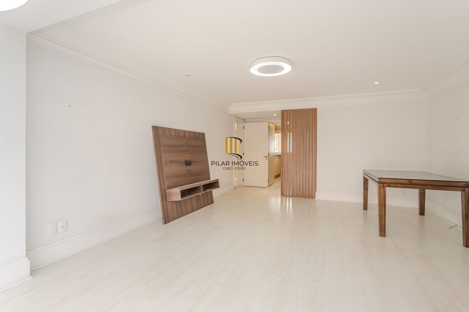 Apartamento no Moinhos de Vento de 3 dormitórios e vaga DESOCUPADO