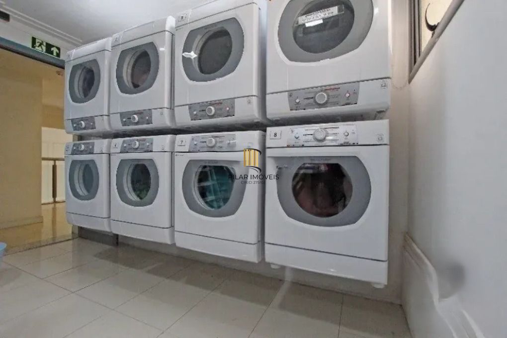 Apartamento 2 dormitórios no bairro Três Figueiras