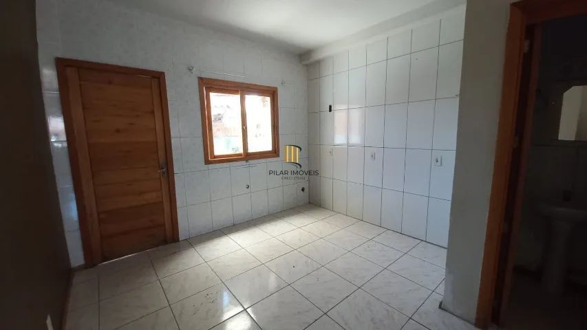 Casa 2 dormitórios no bairro Maria Regina