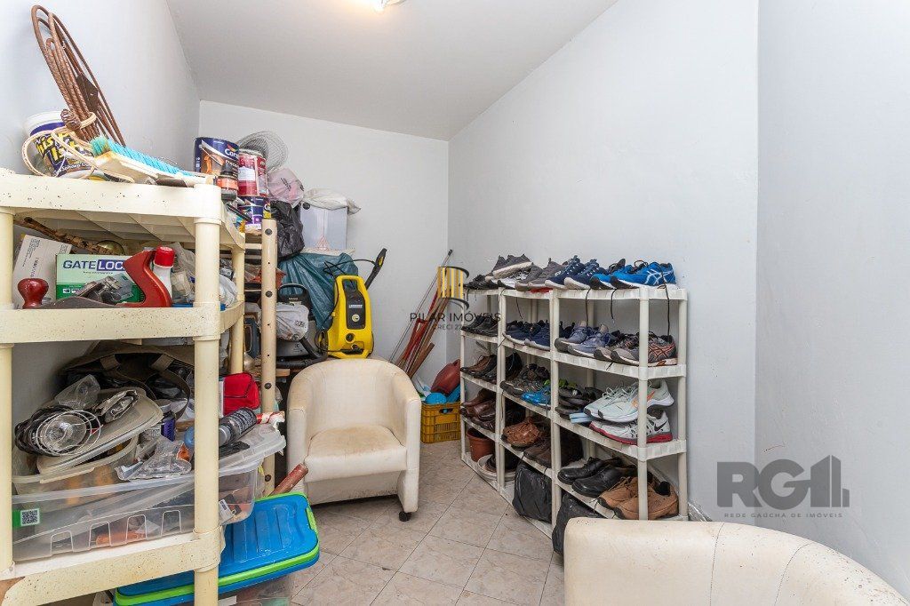 casa sobrado no Alto Petrópolis de 5 dormitórios e 3 vagas