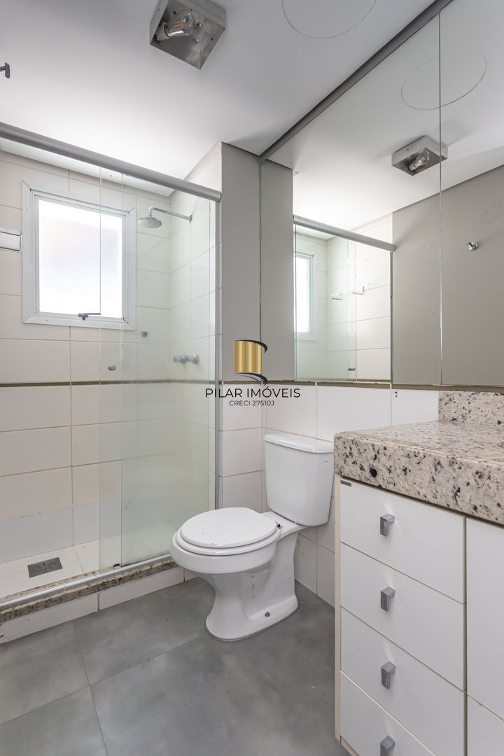 Apartamento Garden no bairro Pertrópolis de 3 dormitórios e 2 vagas DESOCUPADO